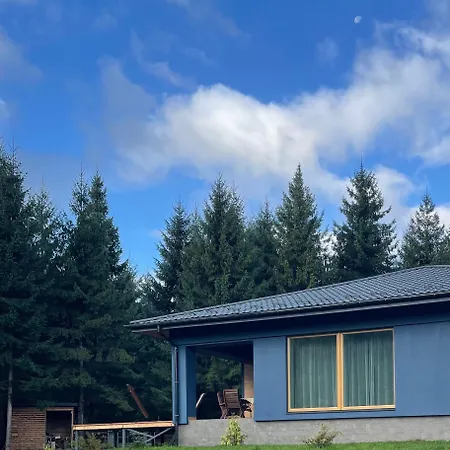 Relaxation In покращене Σαλέ *